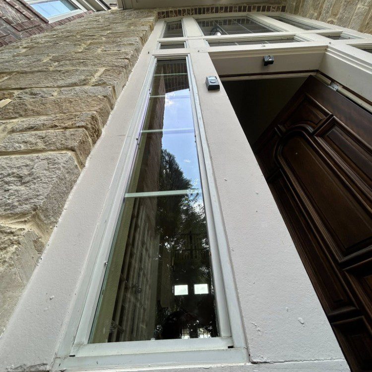 Window & Glass in Magnolia