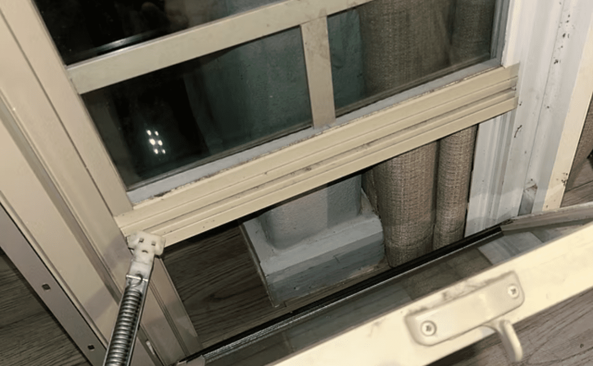 Energy Efficient Solar Screens